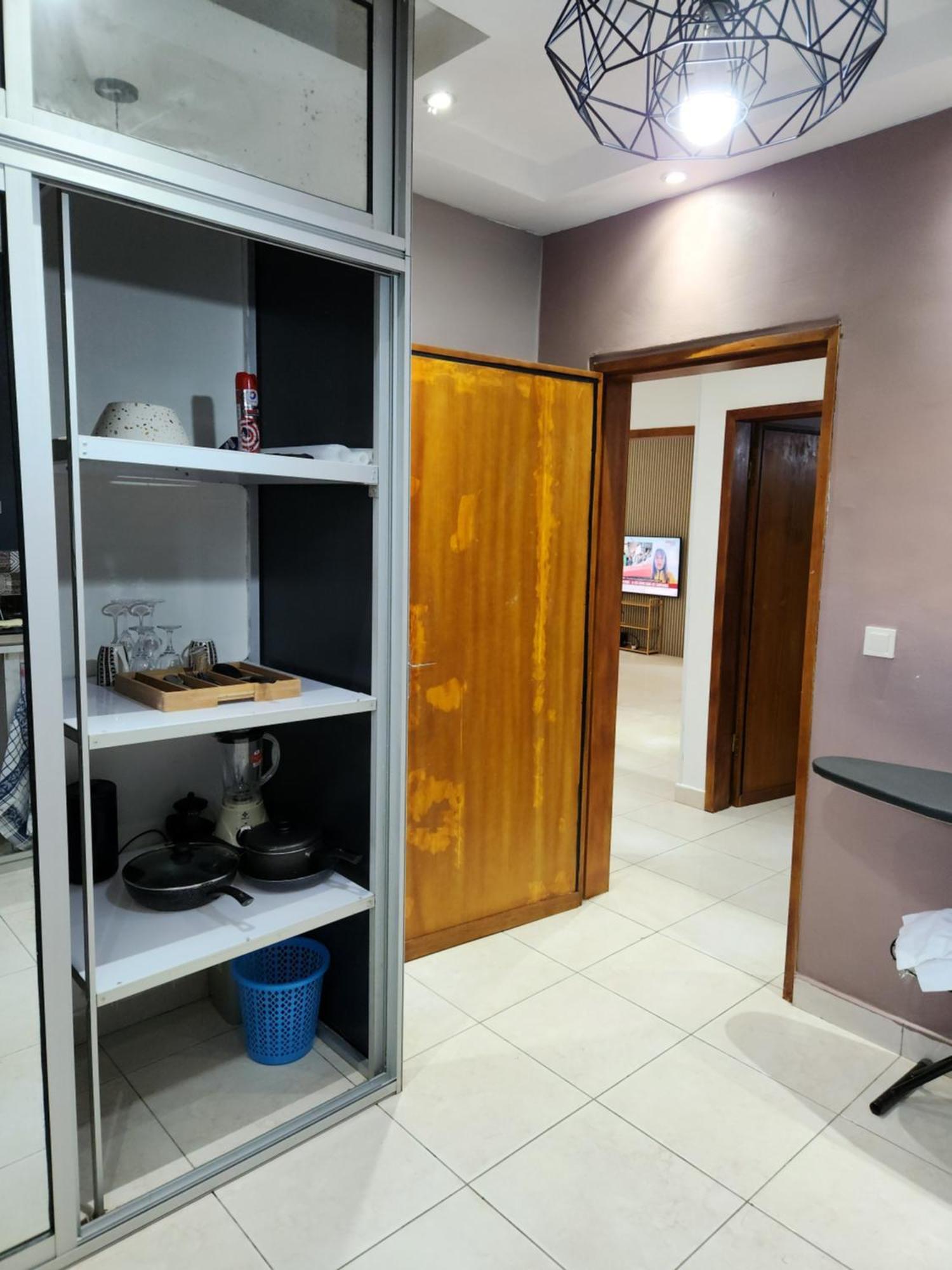 Apartamento Meuble 1Ch 2E Ch Dispo Avec Un Supplement E1D Douala Habitación foto